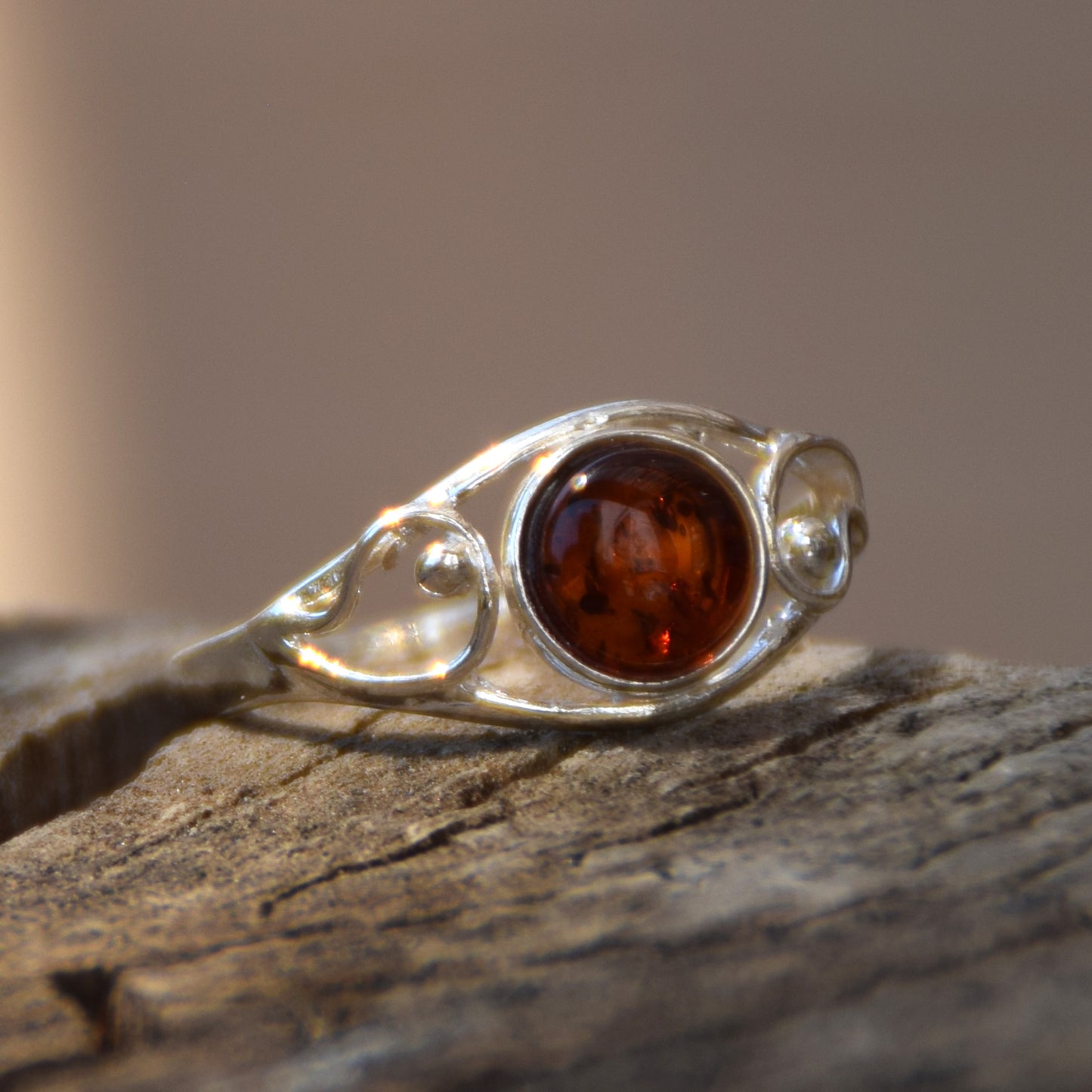 Delicate band ring in cognac-colored natural Amber and 925 Silver, MJ Baltica, BP121