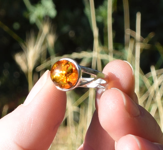 MJ Baltica, ring, natural Baltic amber, 925 silver, adjustable, handcrafted, cognac amber, filigree, BP118