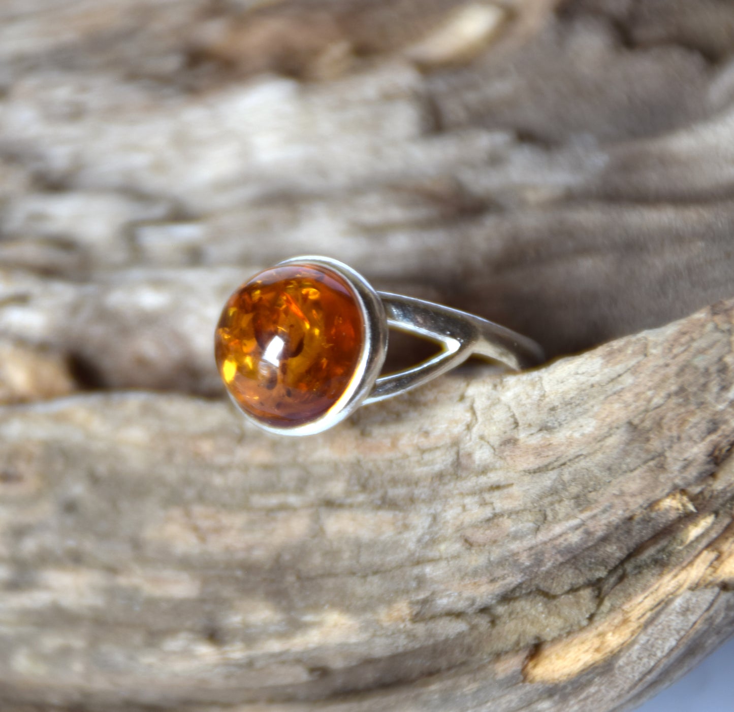 MJ Baltica, ring, natural Baltic amber, 925 silver, adjustable, handcrafted, cognac amber, filigree, BP118