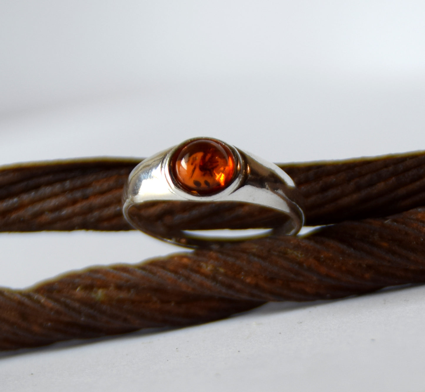 MJ Baltica, ring, natural Baltic Amber, 925 Silver, handcrafted, heart, luminous, delicate, BP101