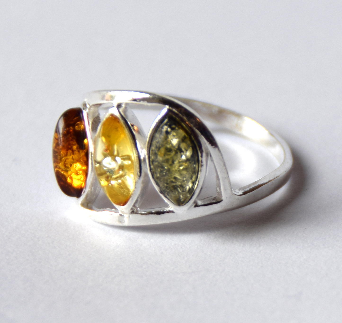 MJ Baltica, ring, natural Baltic Amber, 925 Silver, handcrafted, multicolored, luminous BP120