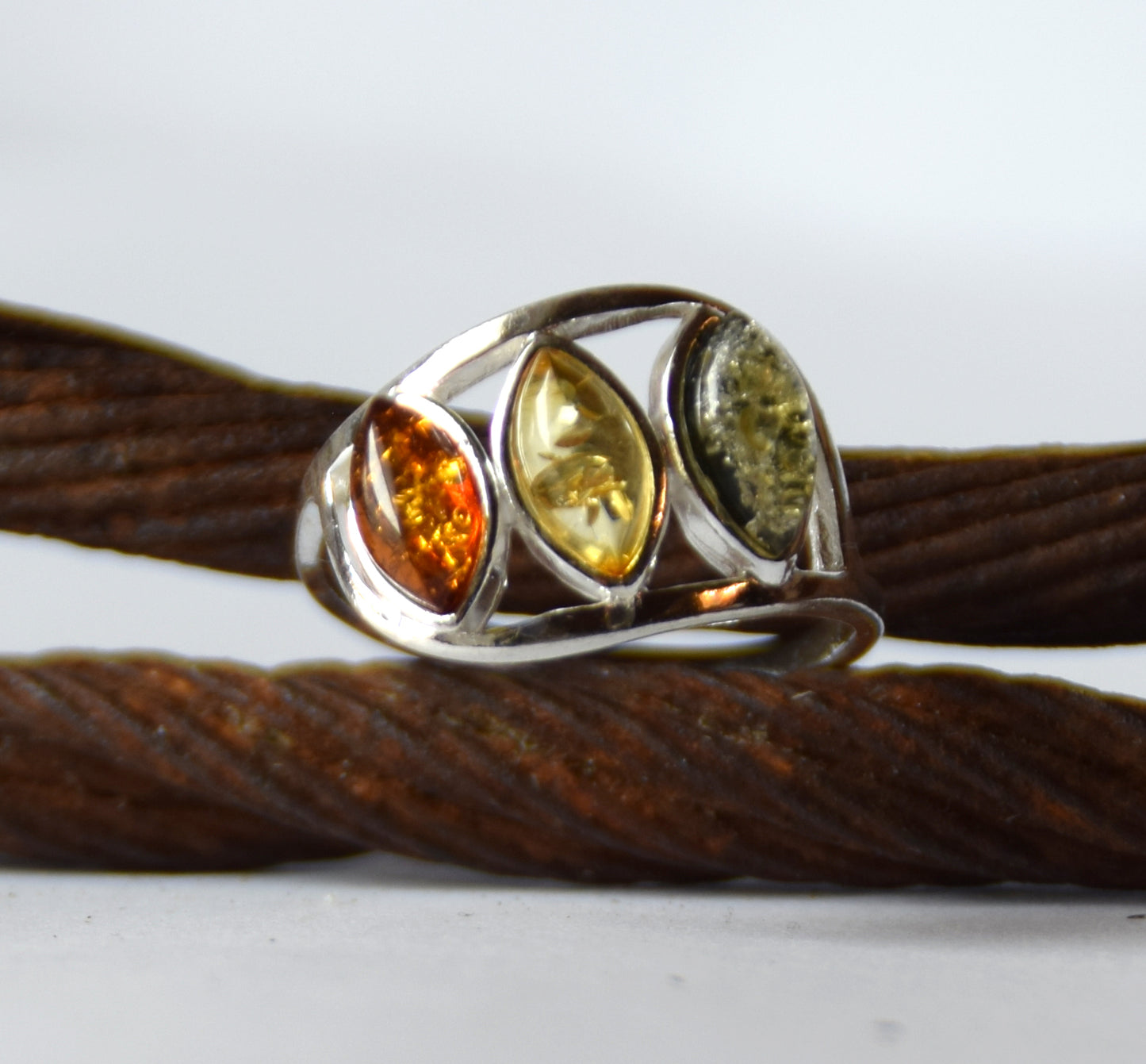 MJ Baltica, ring, natural Baltic Amber, 925 Silver, handcrafted, multicolored, luminous BP120