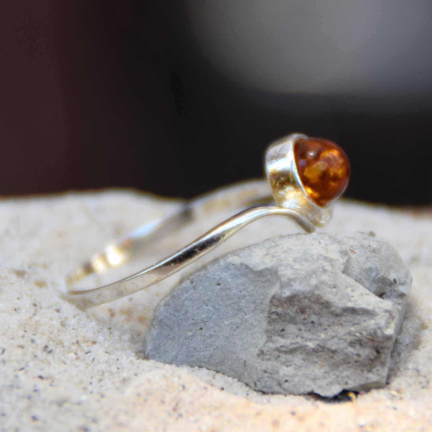 MJ Baltica, ring, natural Baltic Amber, 925 Silver, handcrafted, heart, luminous, delicate, BP101