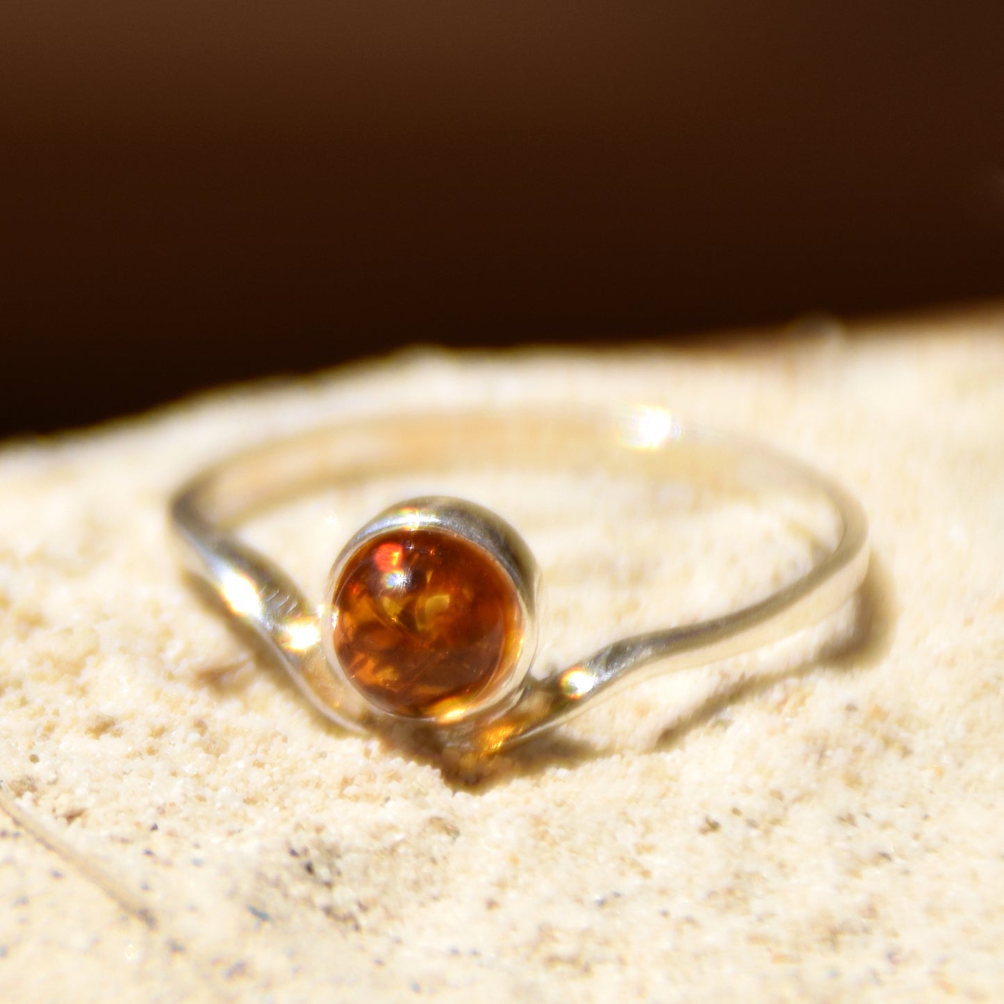 MJ Baltica, ring, natural Baltic Amber, 925 Silver, handcrafted, heart, luminous, delicate, BP101