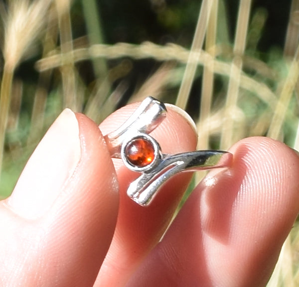 MJ Baltica, ring, natural Baltic Amber, 925 Silver, handcrafted, luminous, delicate, BP136