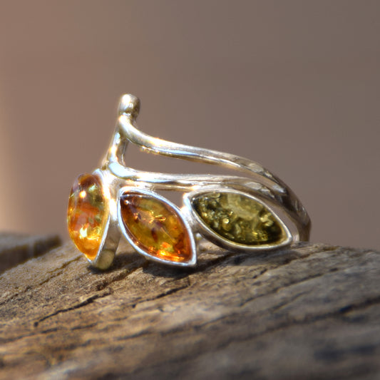 Floral band ring in various shades of natural Amber and 925 Silver, MJ Baltica, BP140