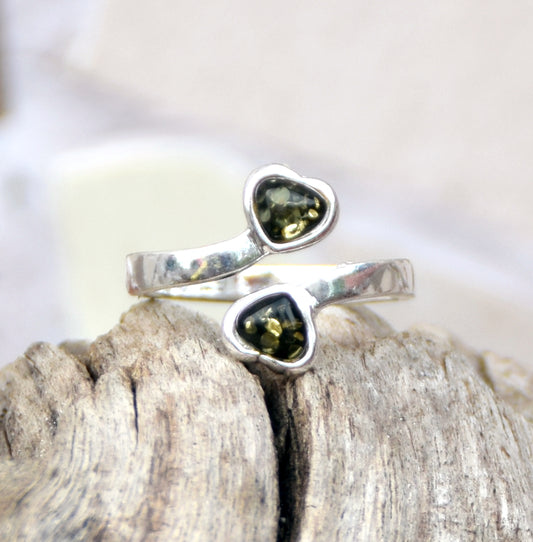 MJ Baltica, Ring, Baltischer Naturbernstein, 925 Silber, verstellbar, zwei Herzen, grüner Bernstein, BP147