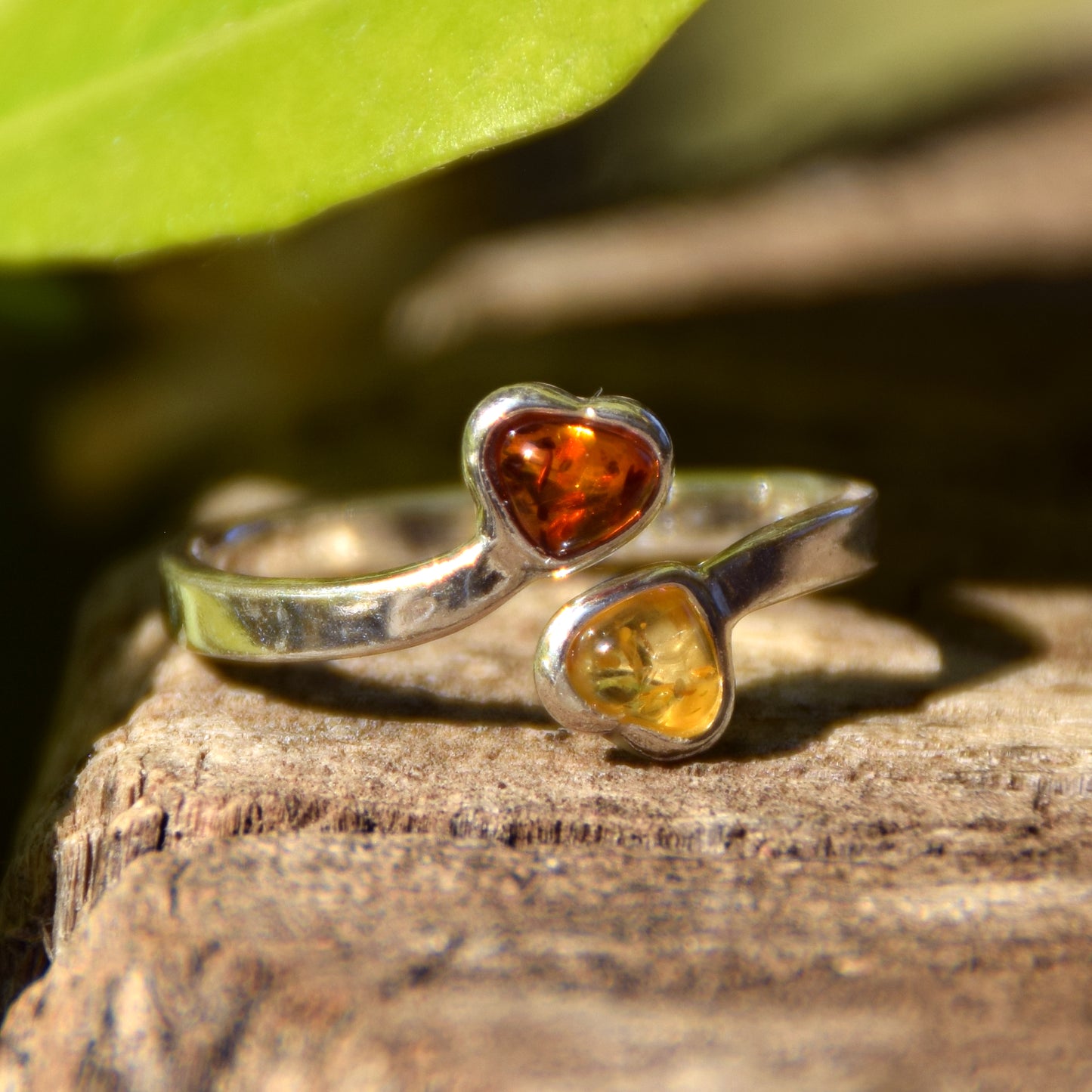 Adjustable ring with two natural amber hearts in various shades and 925 sterling silver, MJ Baltica, BP148