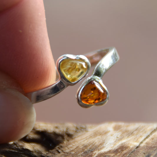 Adjustable ring with two natural amber hearts in various shades and 925 sterling silver, MJ Baltica, BP148