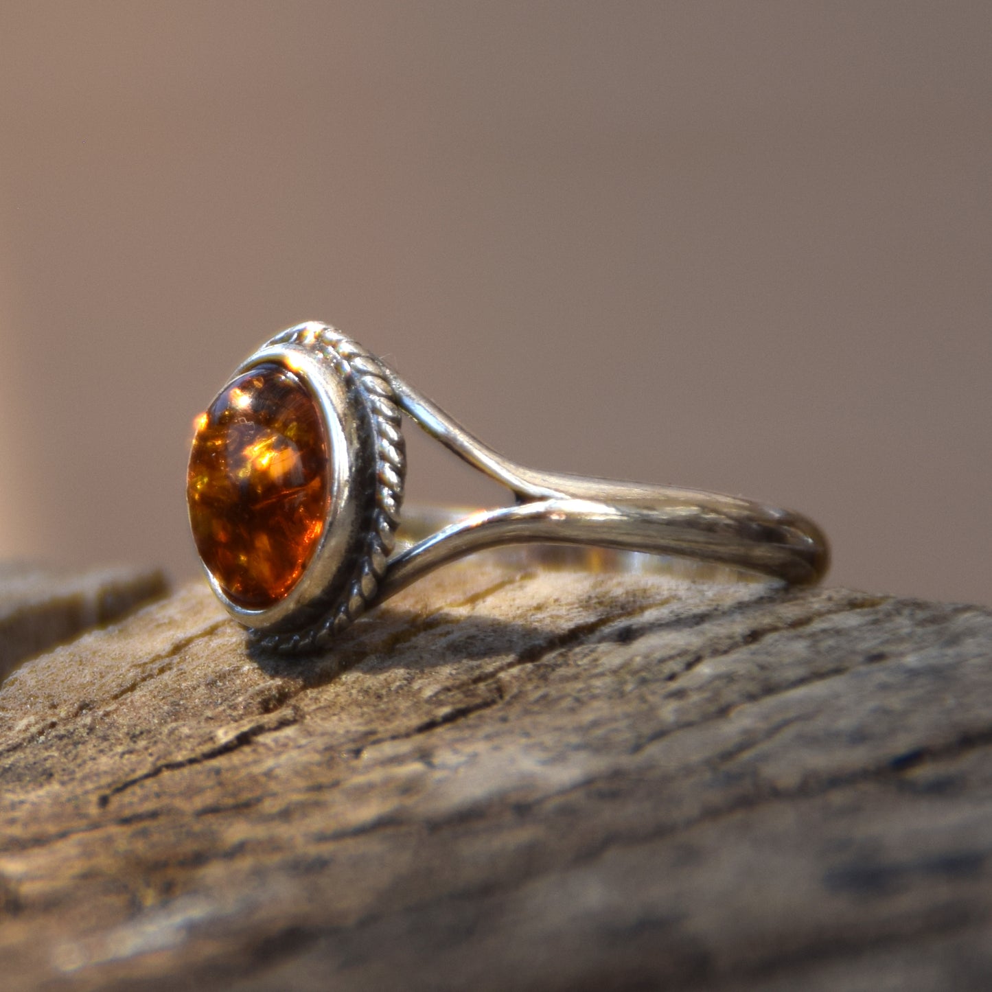 Classic oval ring with natural cognac amber and 925 Silver, MJ Baltica, BP152