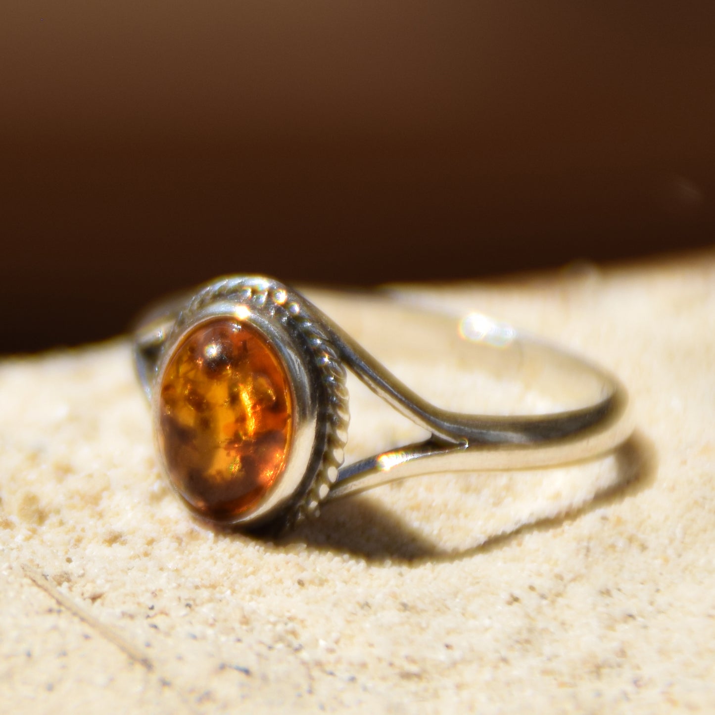 Classic oval ring with natural cognac amber and 925 Silver, MJ Baltica, BP152