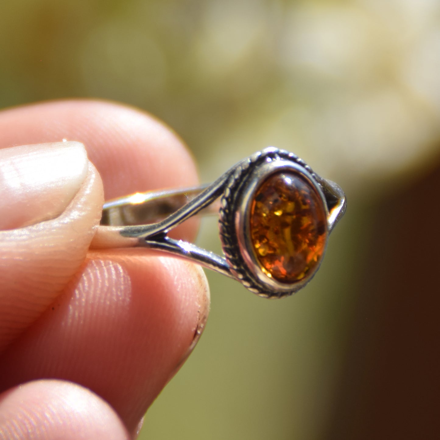 Classic oval ring with natural cognac amber and 925 Silver, MJ Baltica, BP152