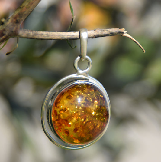MJ Baltica, ciondolo, Ambra naturale Baltica, Argento 925, unico, grande, artigianale, BW006