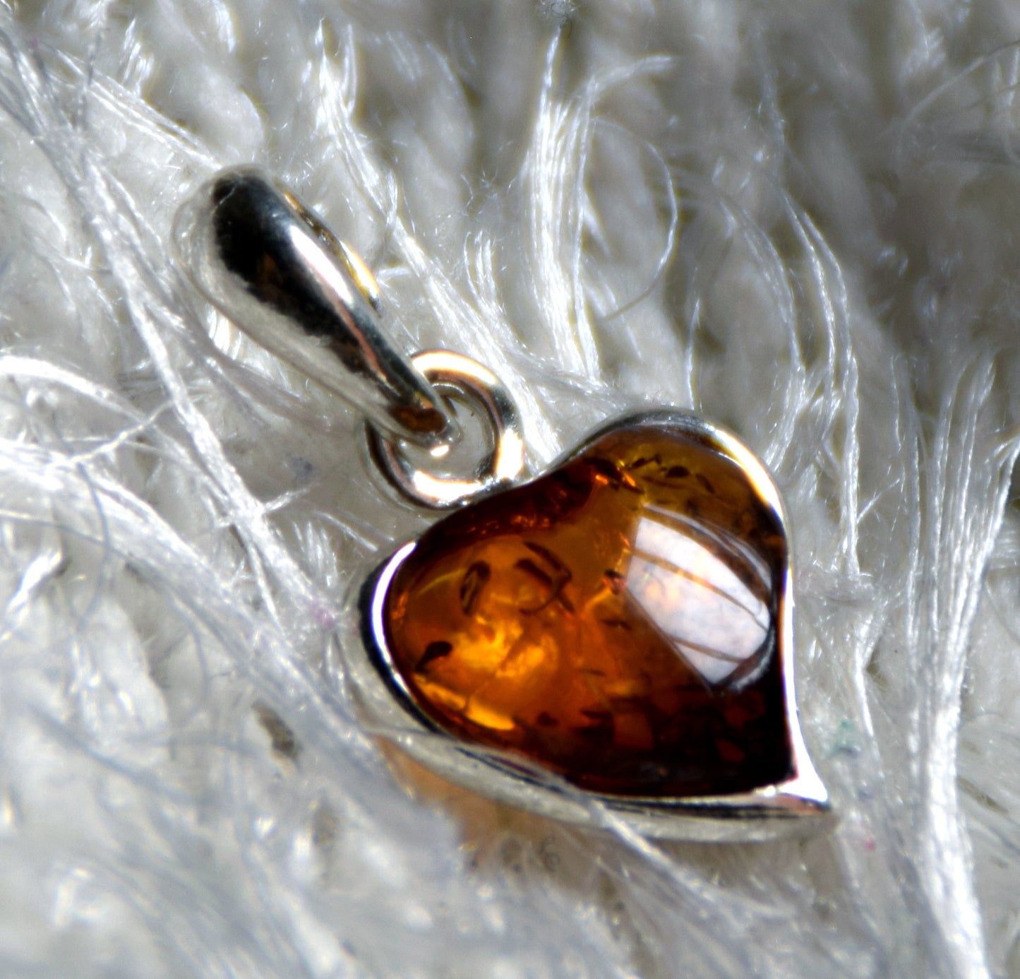 Delicate pendant with cognac-colored natural Amber heart and 925 Silver, MJ Baltica, BW043