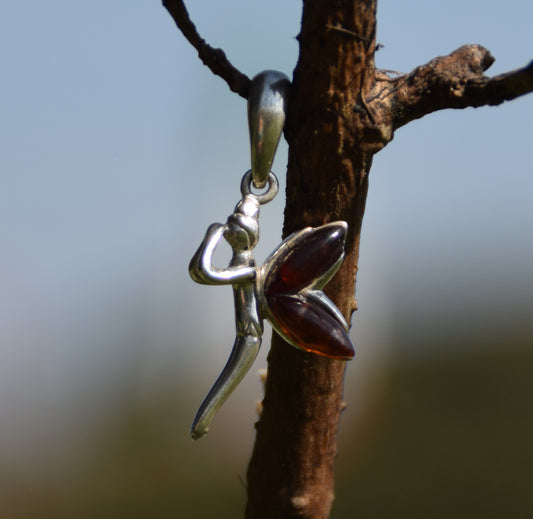 MJ Baltica, ciondolo, Ambra naturale Baltica, Argento 925, fata, fatina, delicata, BW049