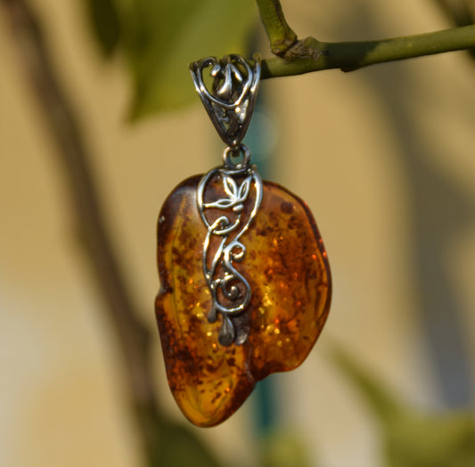 MJ Baltica, ciondolo, Ambra naturale Baltica, Argento 925, grande, irregolare, BW061