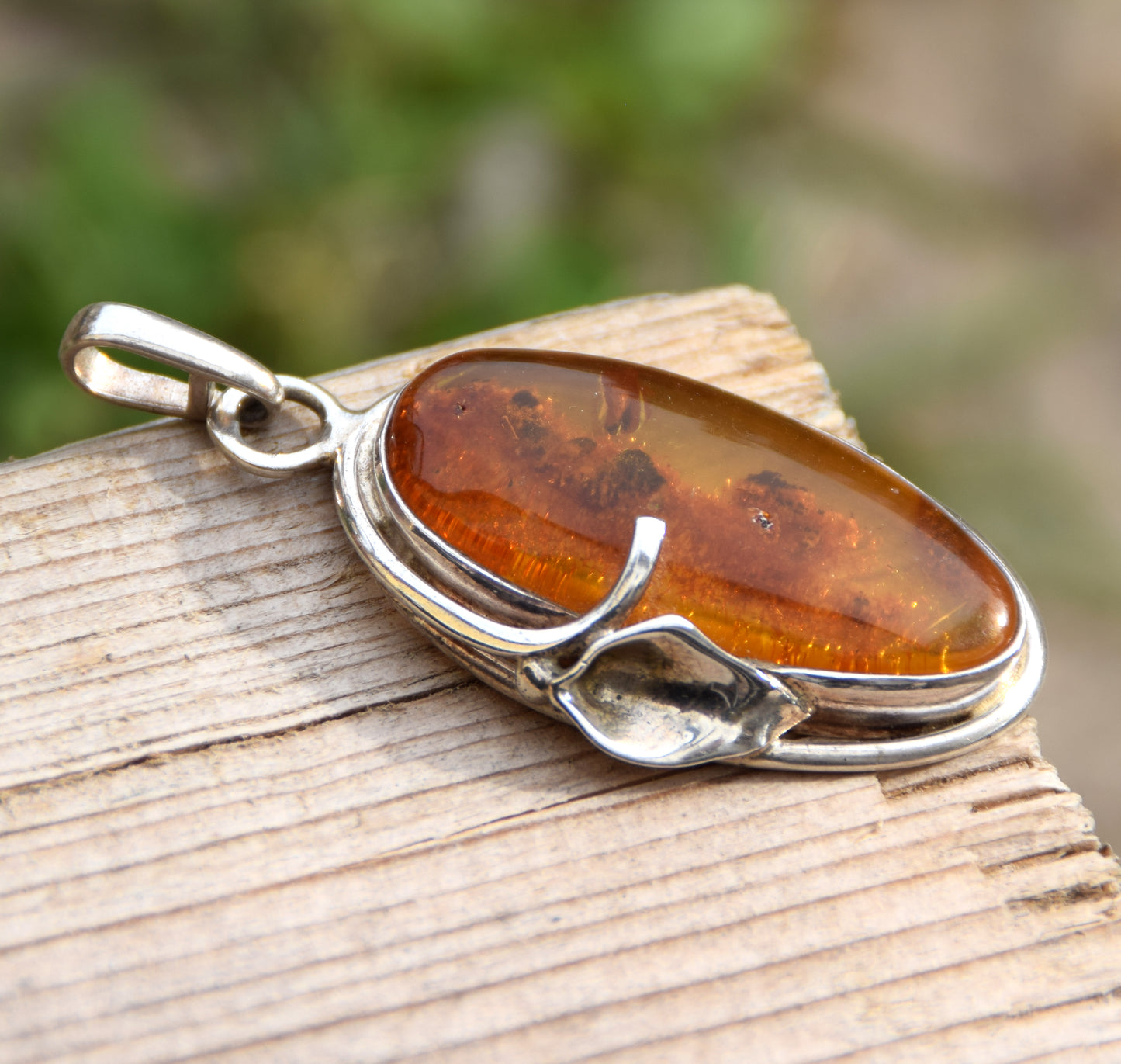 Large luminous pendant with natural Amber rich in million-year-old inclusions and Sterling Silver 925, MJ Baltica, BW088