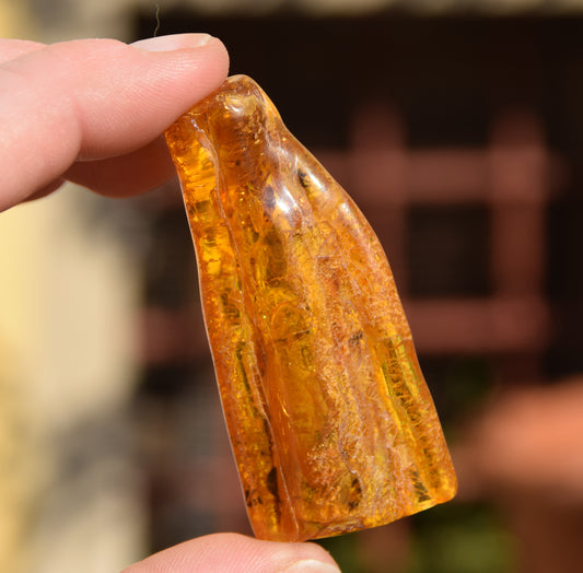 Large natural Baltic amber gemstone with fossil inclusions from a resin pour, MJ Baltica, BW097