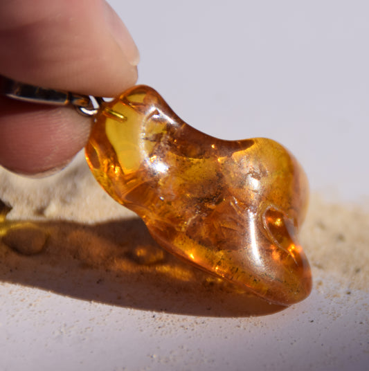 Pendant with Natural Baltic Amber gemstone with fossil inclusions for collection, MJ Baltica, BW105
