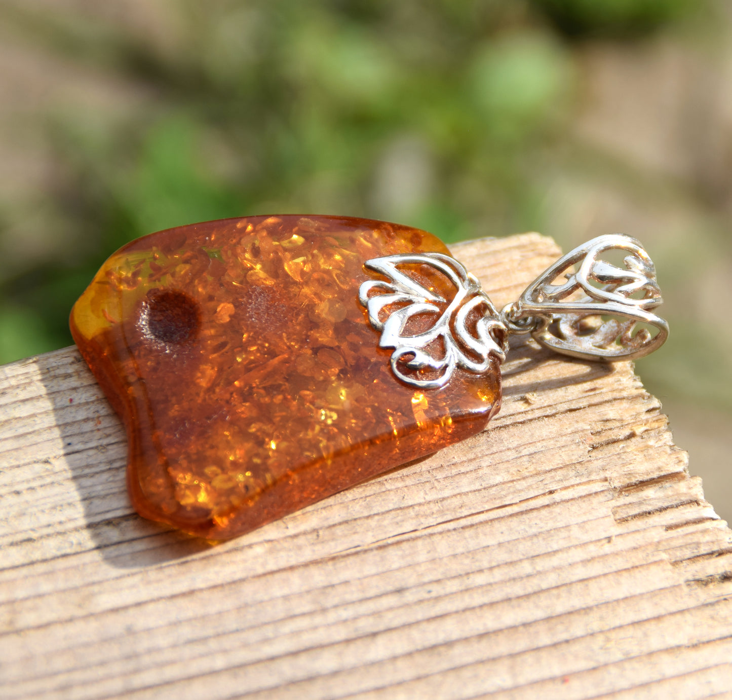 Large vintage style pendant with natural cognac amber and 925 Silver, MJ Baltica, BW116