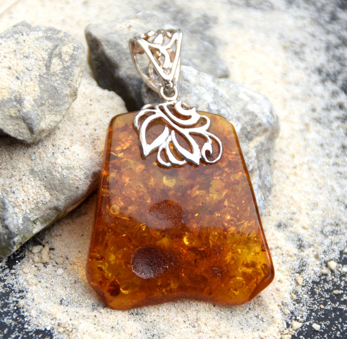 Large vintage style pendant with natural cognac amber and 925 Silver, MJ Baltica, BW116