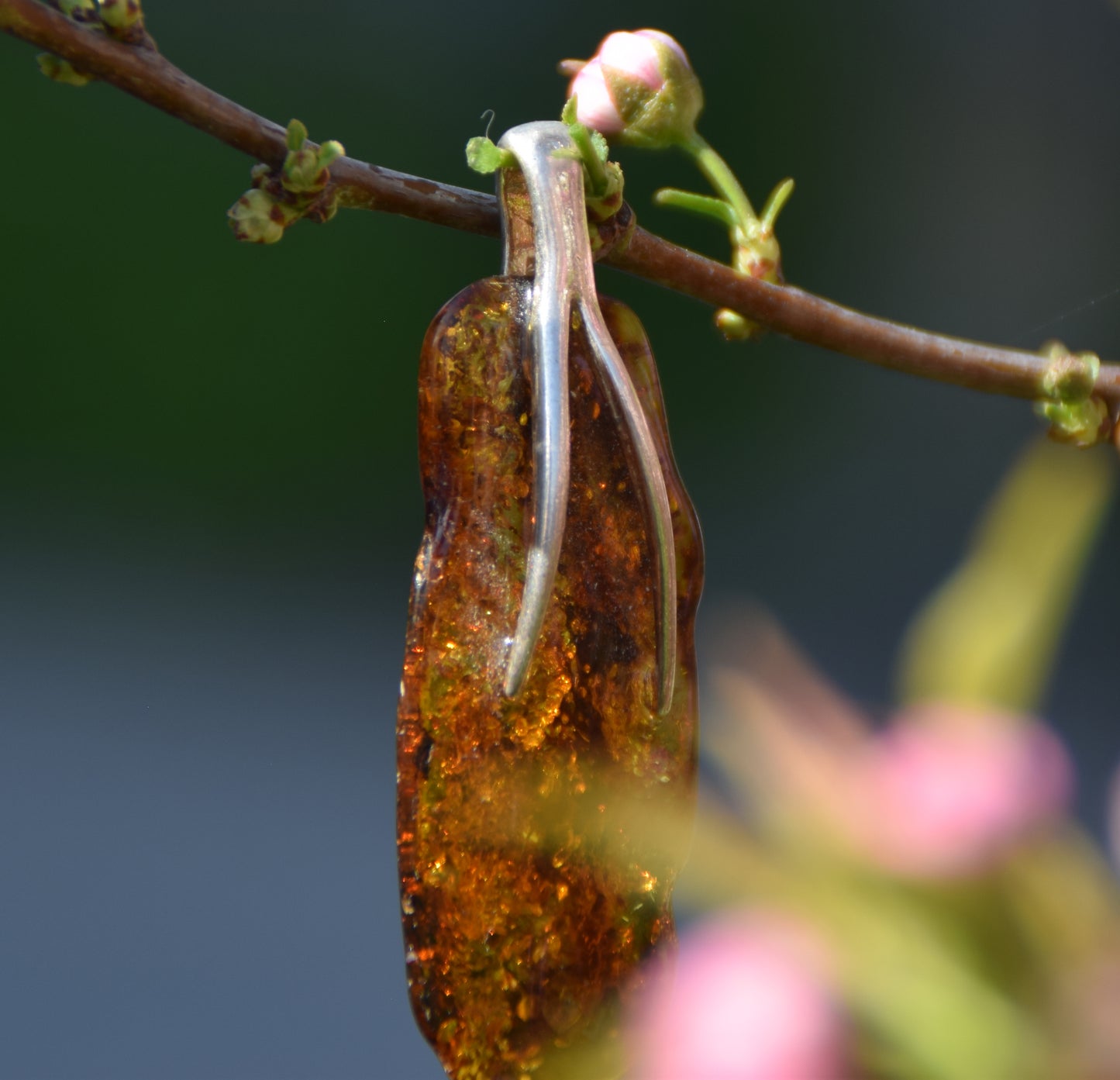 MJ Baltica, ciondolo, Ambra naturale Baltica, Argento 925, grande, intensa, irregolare, BW121