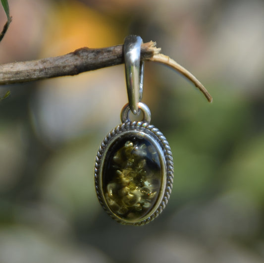 MJ Baltica, ciondolo, Ambra naturale Baltica, Argento 925, ovale, vintage, artigianale, delicato, BW145