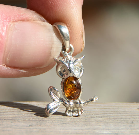Delicate good luck owl pendant in cognac-colored natural amber and 925 sterling silver, MJ Baltica, BW159