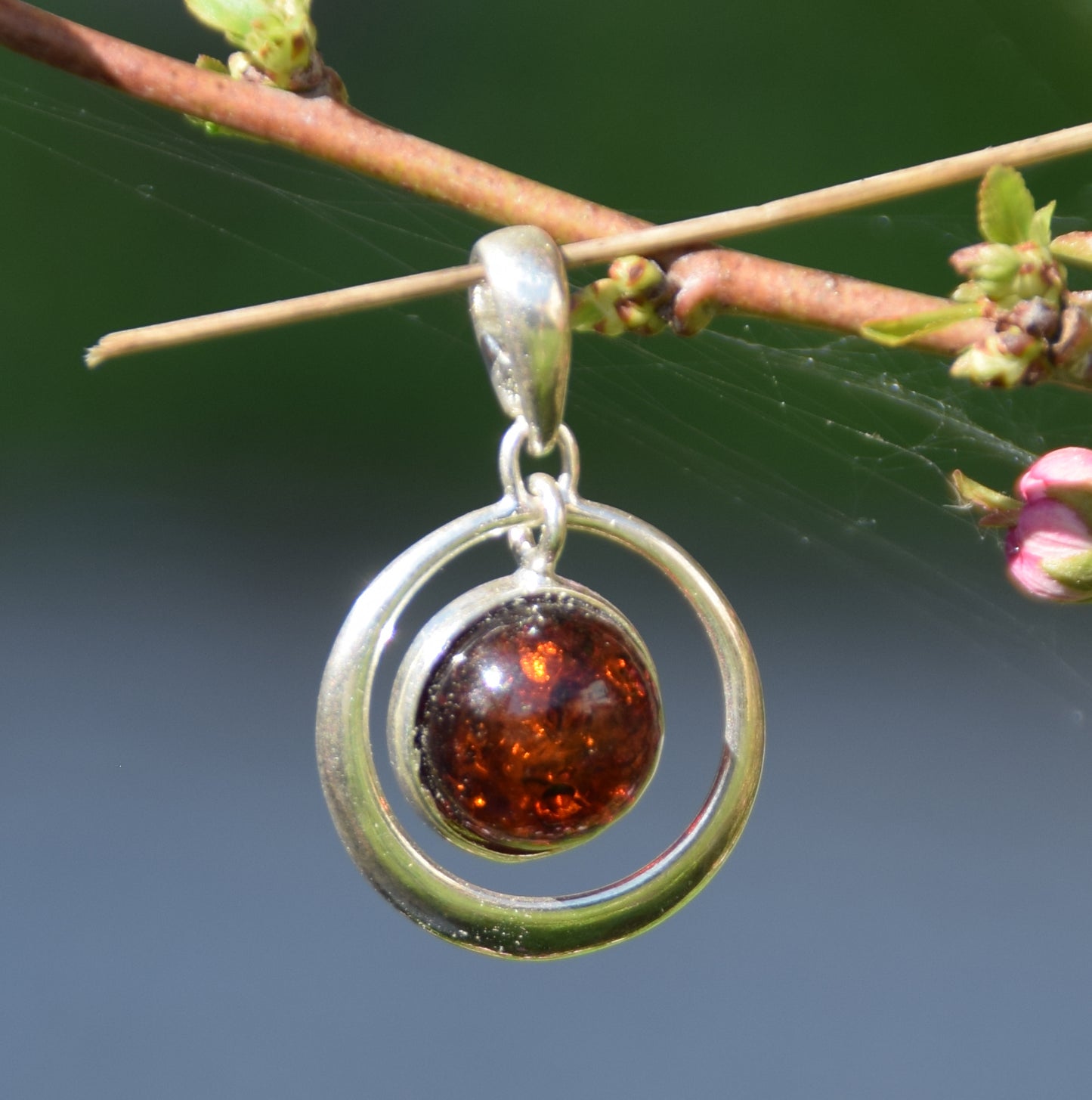 MJ Baltica, ciondolo, Ambra naturale Baltica, Argento 925, cerchio, artigianale, delicato, BW162