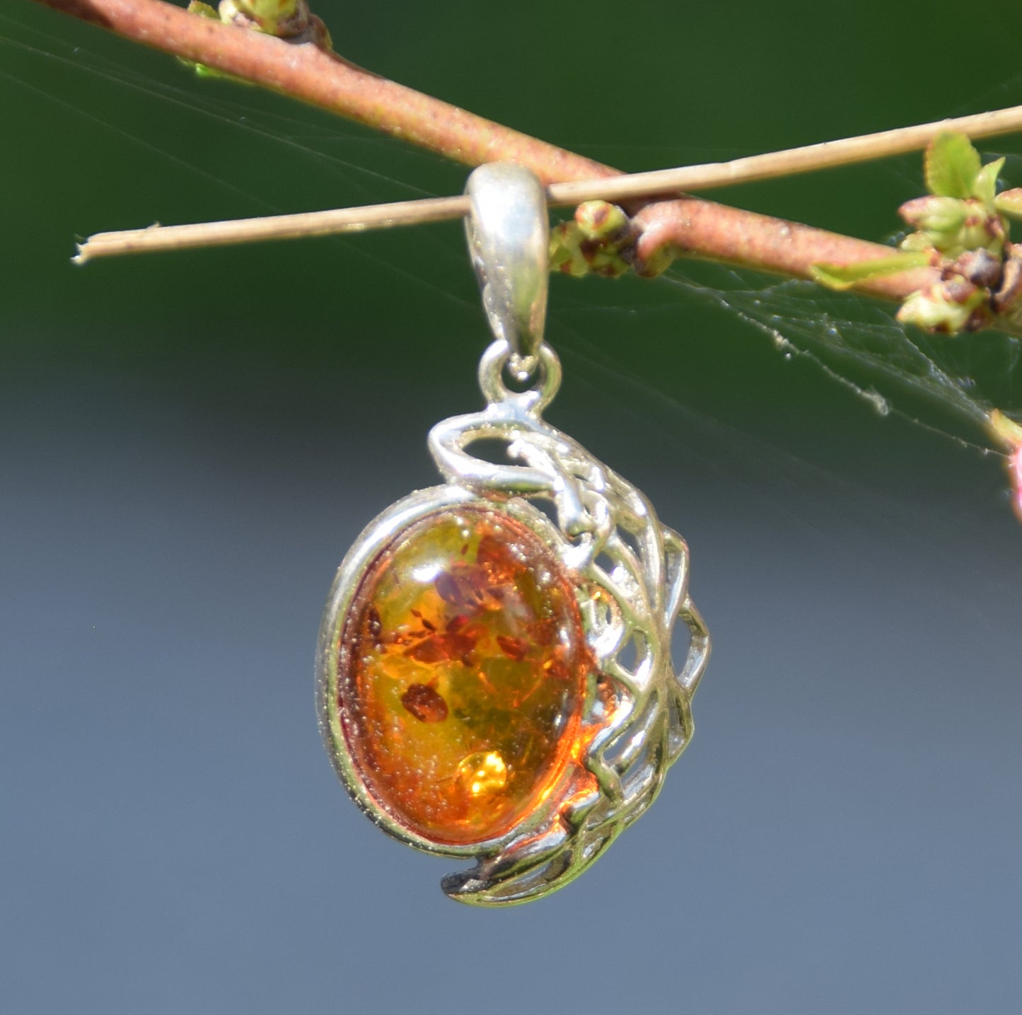 MJ Baltica, ciondolo, Ambra naturale Baltica, Argento 925, ovale, artigianale, delicato, BW164
