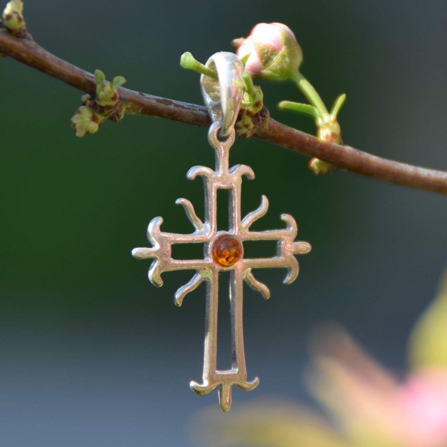 MJ Baltica, ciondolo, Ambra naturale Baltica, Argento 925, croce, artigianale, delicato, BW165