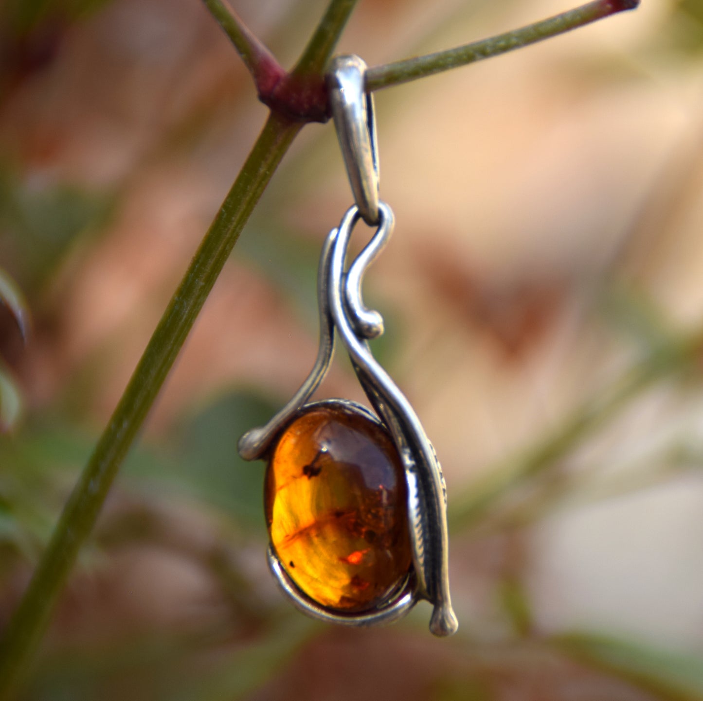 Vintage style pendant with natural cognac amber and 925 Silver, MJ Baltica, BW170