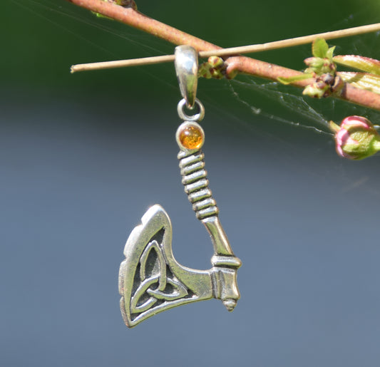 MJ Baltica, ciondolo, Ambra naturale Baltica, Argento 925, ascia, triskel, celtico, artigianale, BW172