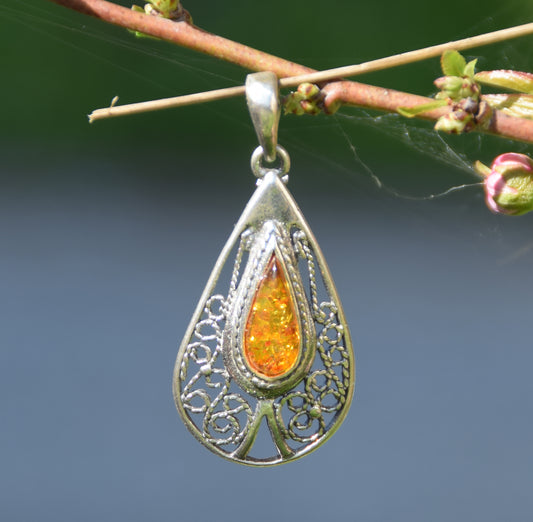 MJ Baltica, ciondolo, Ambra naturale Baltica, Argento 925, filigrana, vintage, goccia, artigianale, vintage, BW178