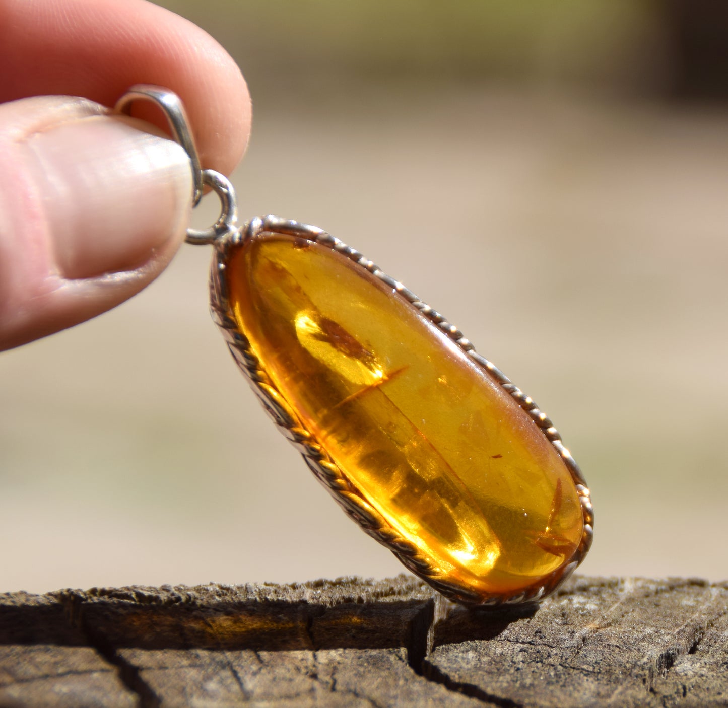 Large oval pendant with cognac-colored natural amber and 925 silver, MJ Baltica, BW202