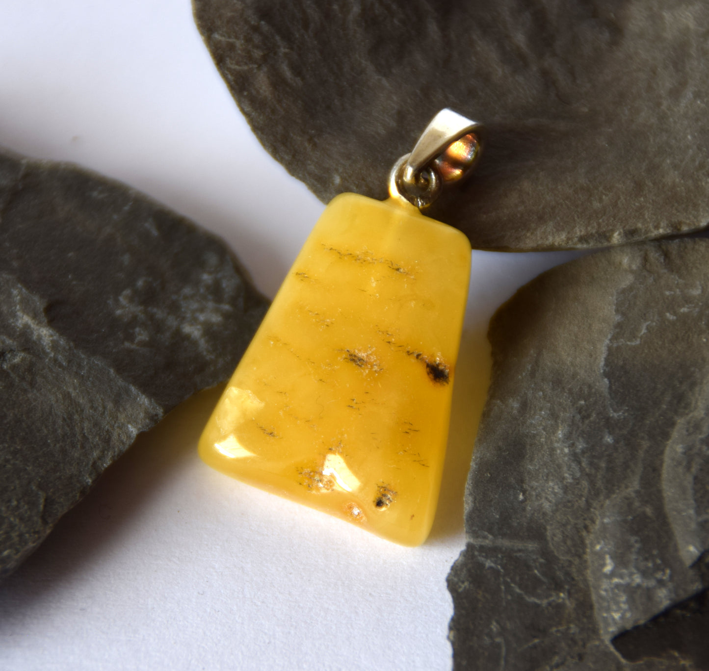 MJ Baltica, pendant, natural Baltic amber, 925 silver, mahogany wood, imperial amber, unisex, handcrafted, BW129