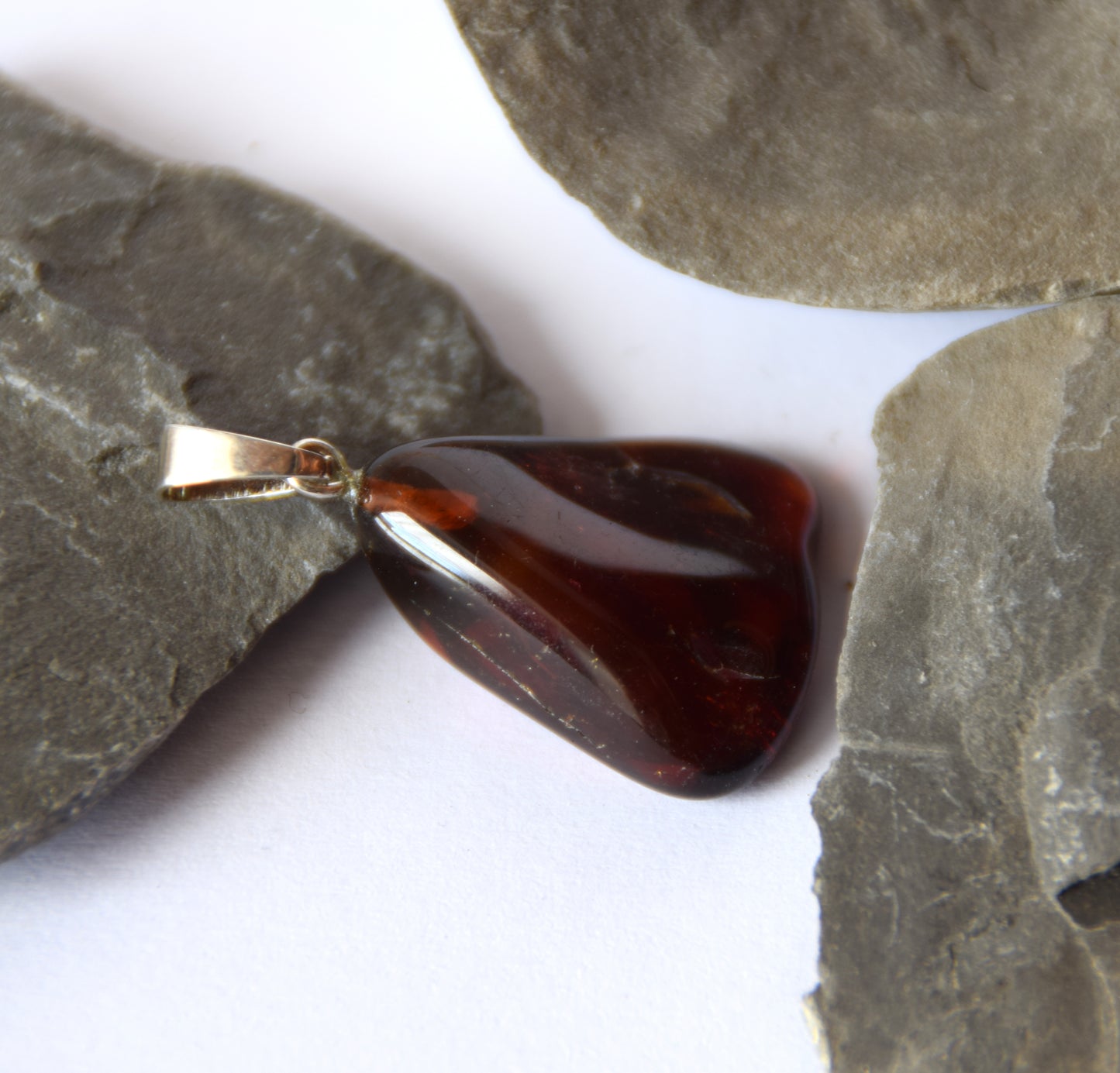 MJ Baltica, pendant, natural Baltic Amber, 925 Silver, unique, irregular, unisex, handcrafted, BW209