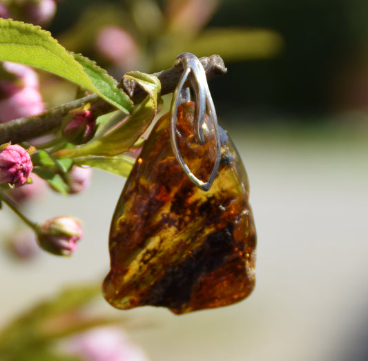 MJ Baltica, ciondolo, Ambra naturale Baltica, Argento 925, unico, irregolare, unisex, artigianale, BW225