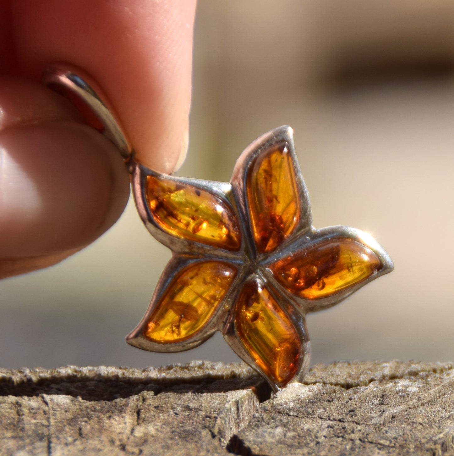 Baltic Natural Amber Flower Pendant, Sterling Silver 925, MJ Baltica, BW255