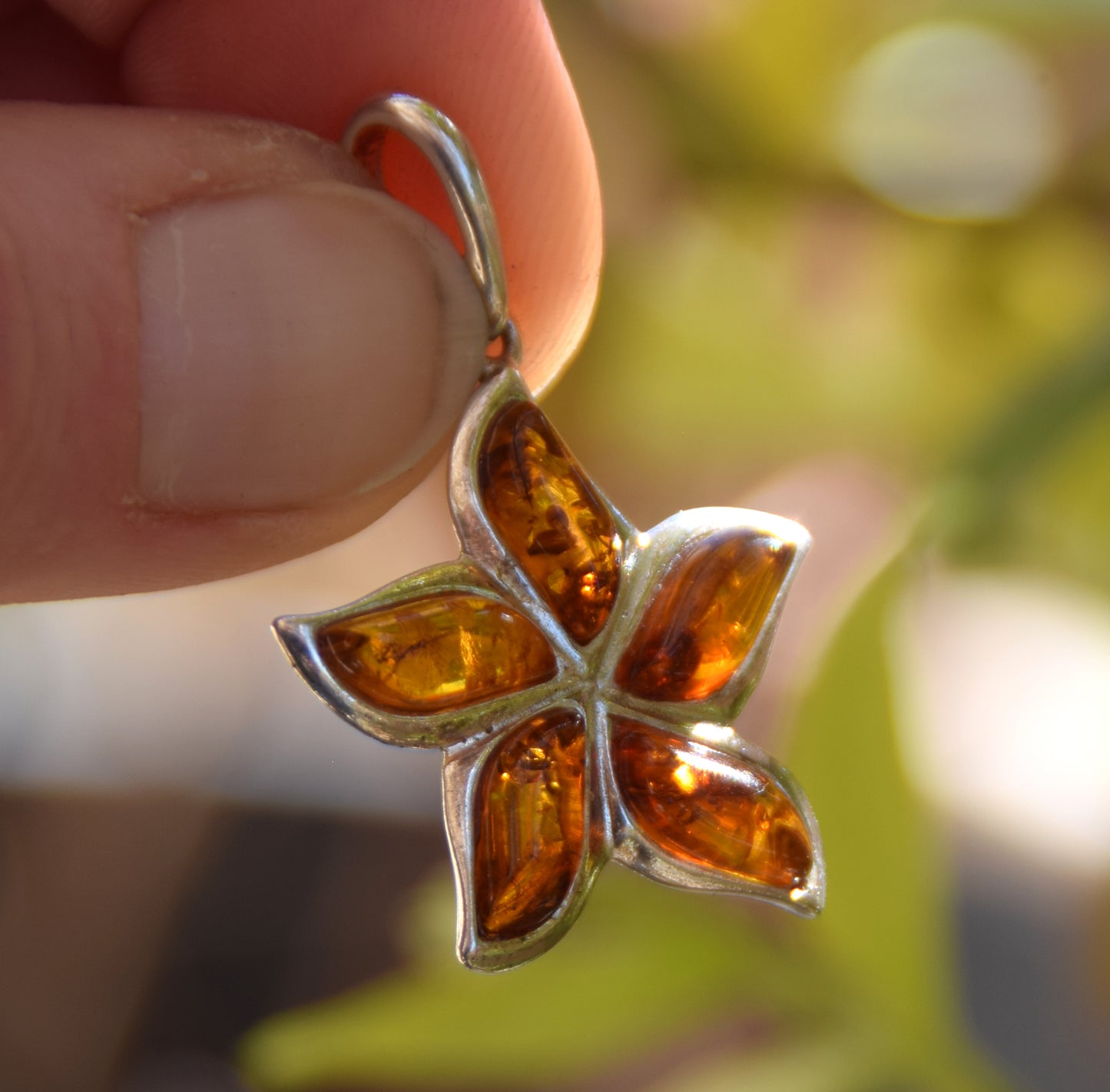 Baltic Natural Amber Flower Pendant, Sterling Silver 925, MJ Baltica, BW255