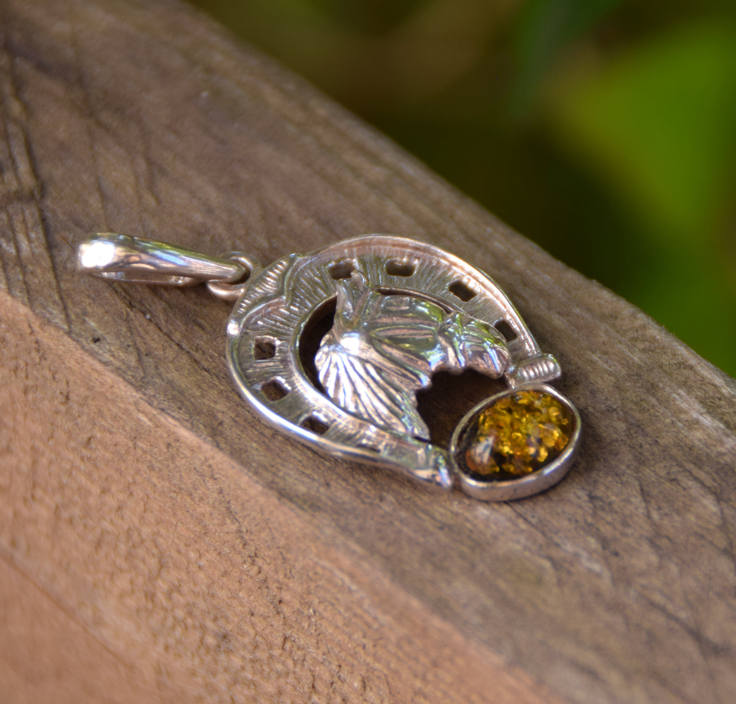 Lucky horseshoe pendant in natural green amber and 925 sterling silver, MJ Baltica, BW264