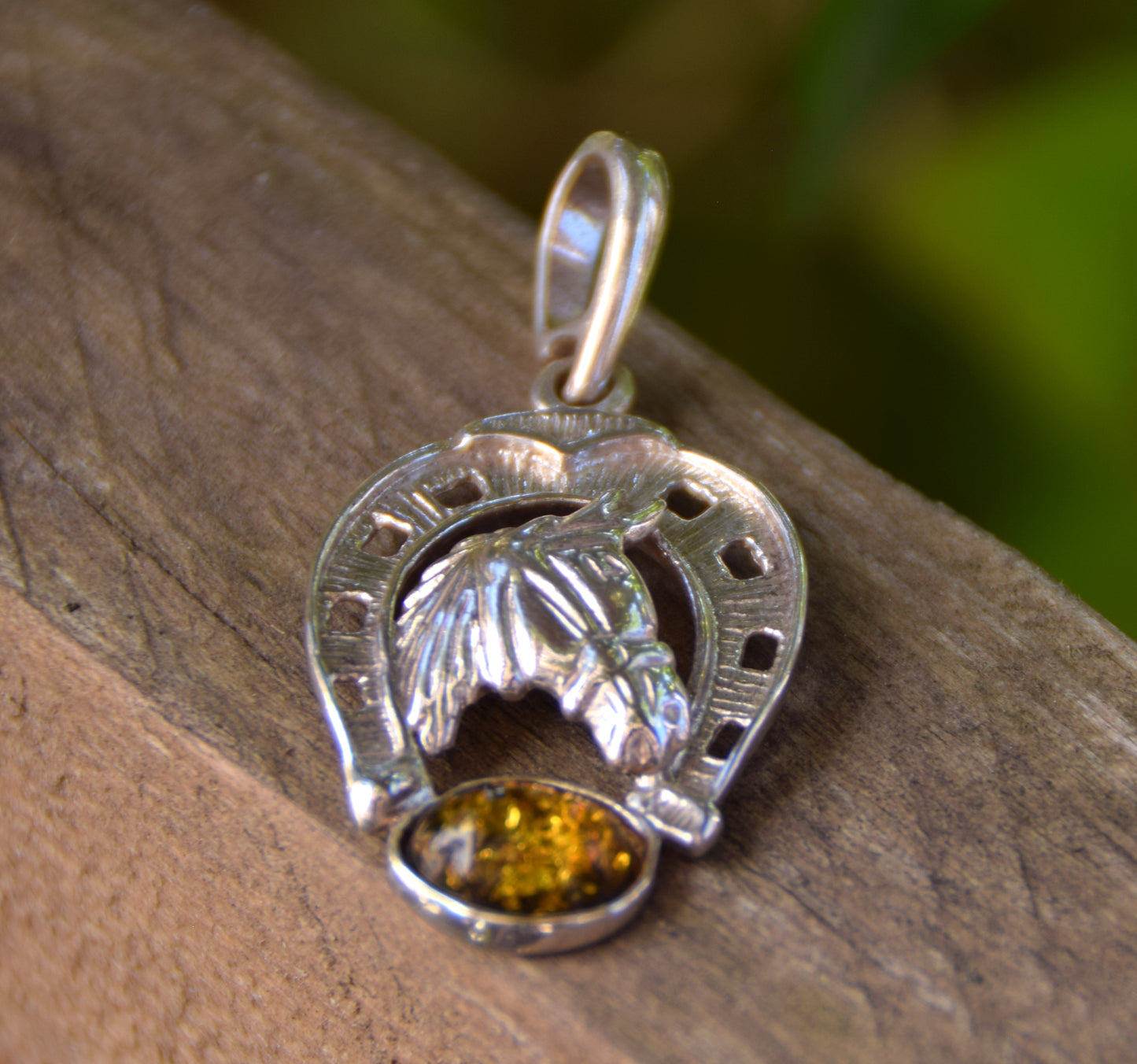 Lucky horseshoe pendant in natural green amber and 925 sterling silver, MJ Baltica, BW264