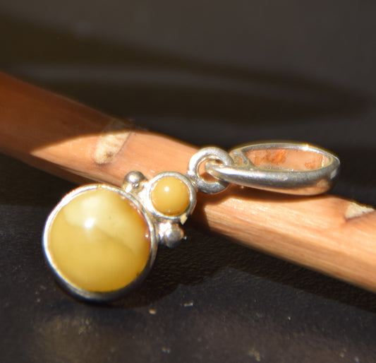 Delicate Imperial Natural Amber and 925 Silver pendant, MJ Baltica, BW266