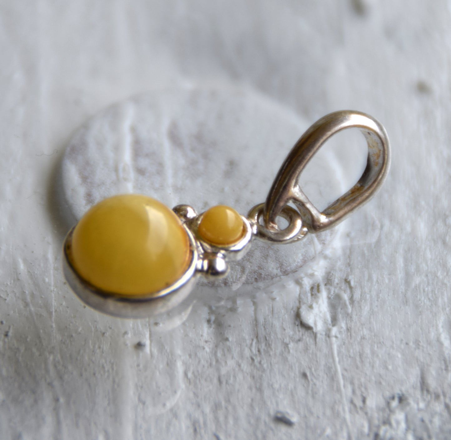 Delicate Imperial Natural Amber and 925 Silver pendant, MJ Baltica, BW266