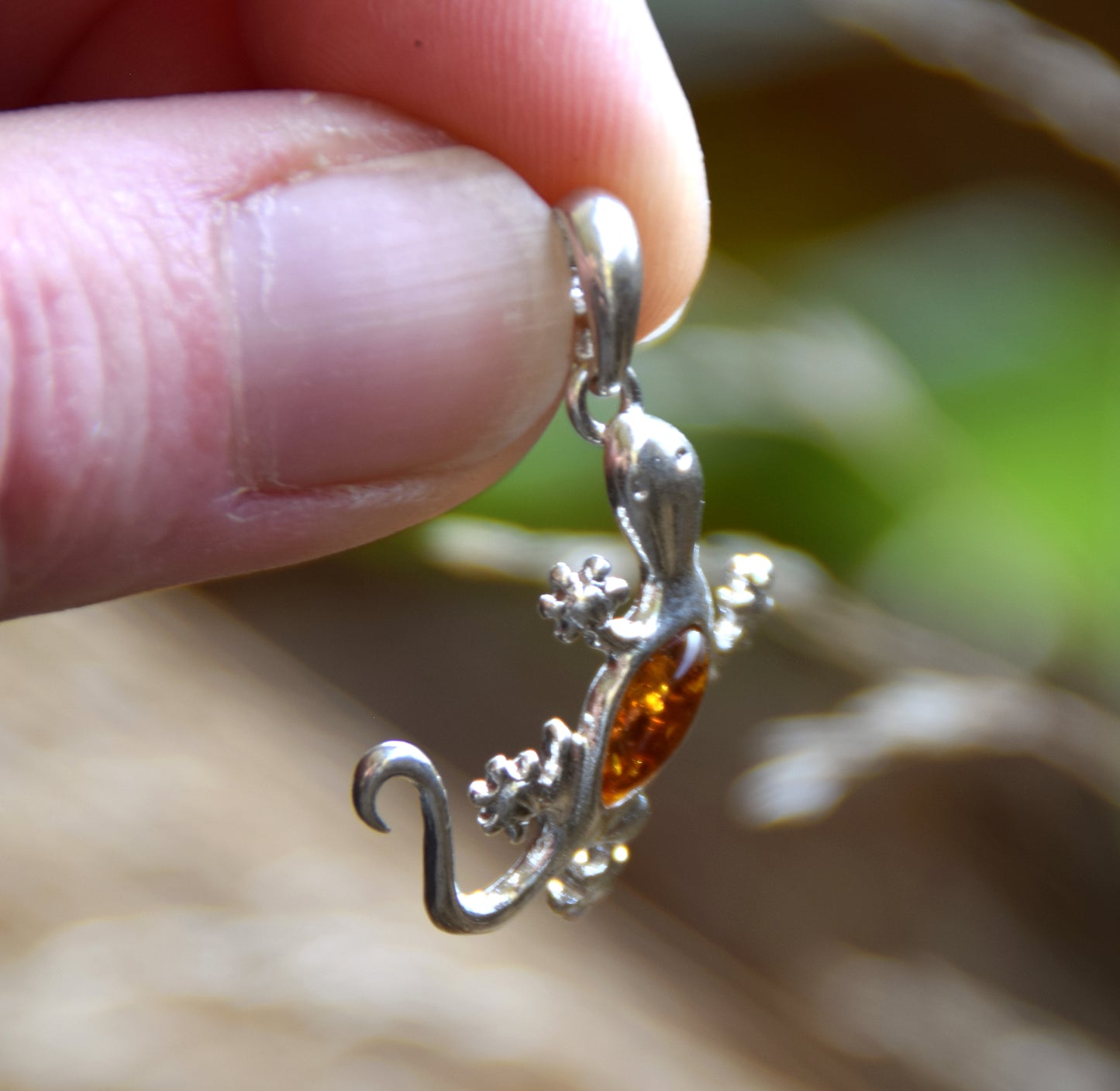Bright pendant with lucky gecko in cognac brown natural Amber and Sterling Silver 925, MJ Baltica, BW269
