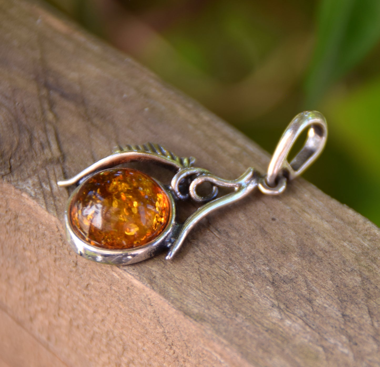 Vintage style pendant with natural cognac amber and 925 Silver, MJ Baltica, BW270