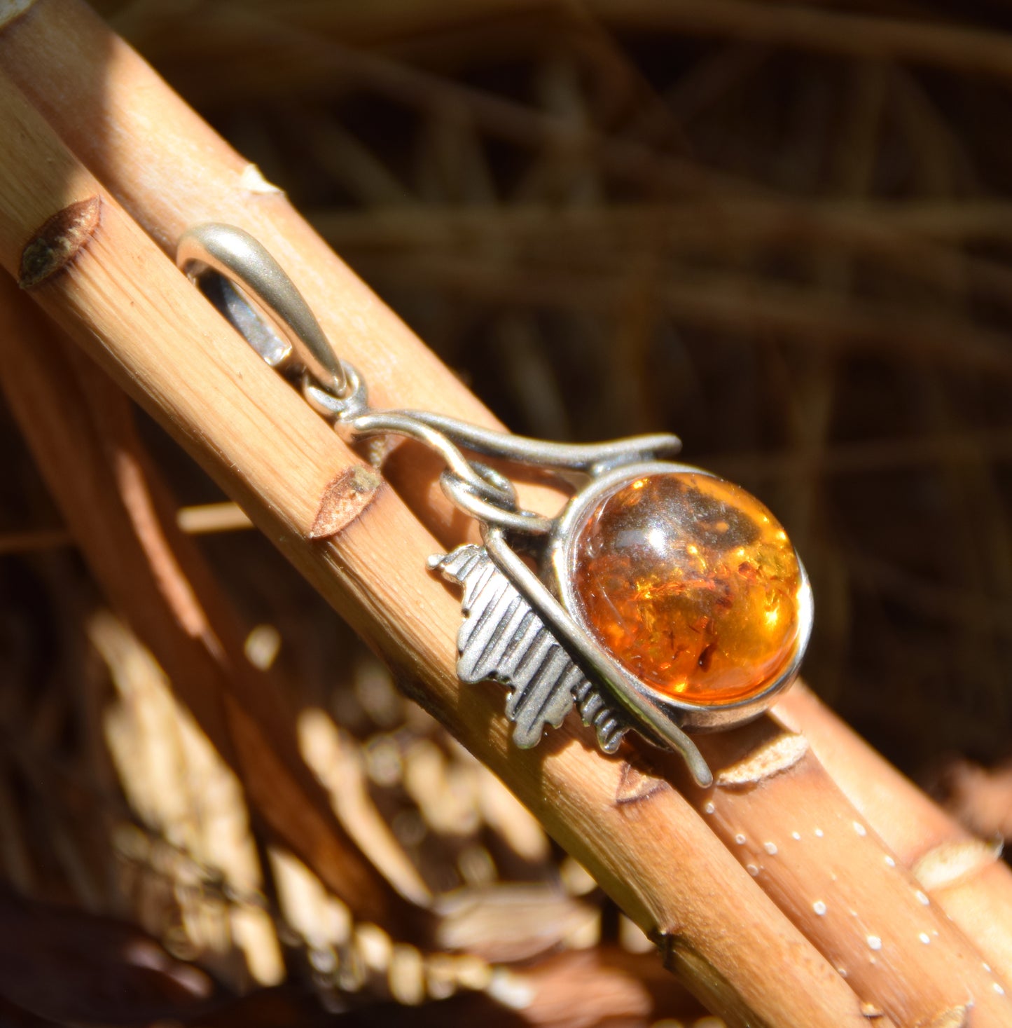 Vintage style pendant with natural cognac amber and 925 Silver, MJ Baltica, BW270