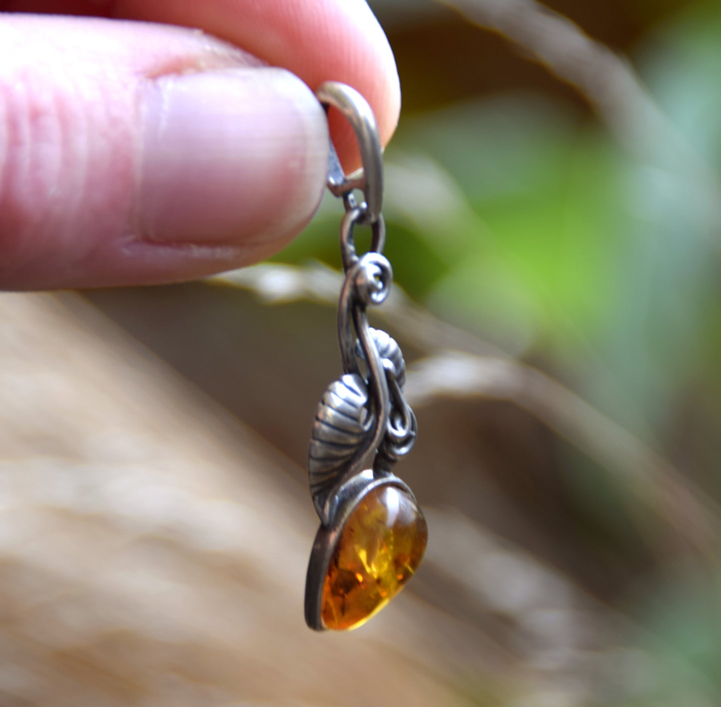 Vintage style pendant with natural cognac amber and 925 Silver, MJ Baltica, BW271