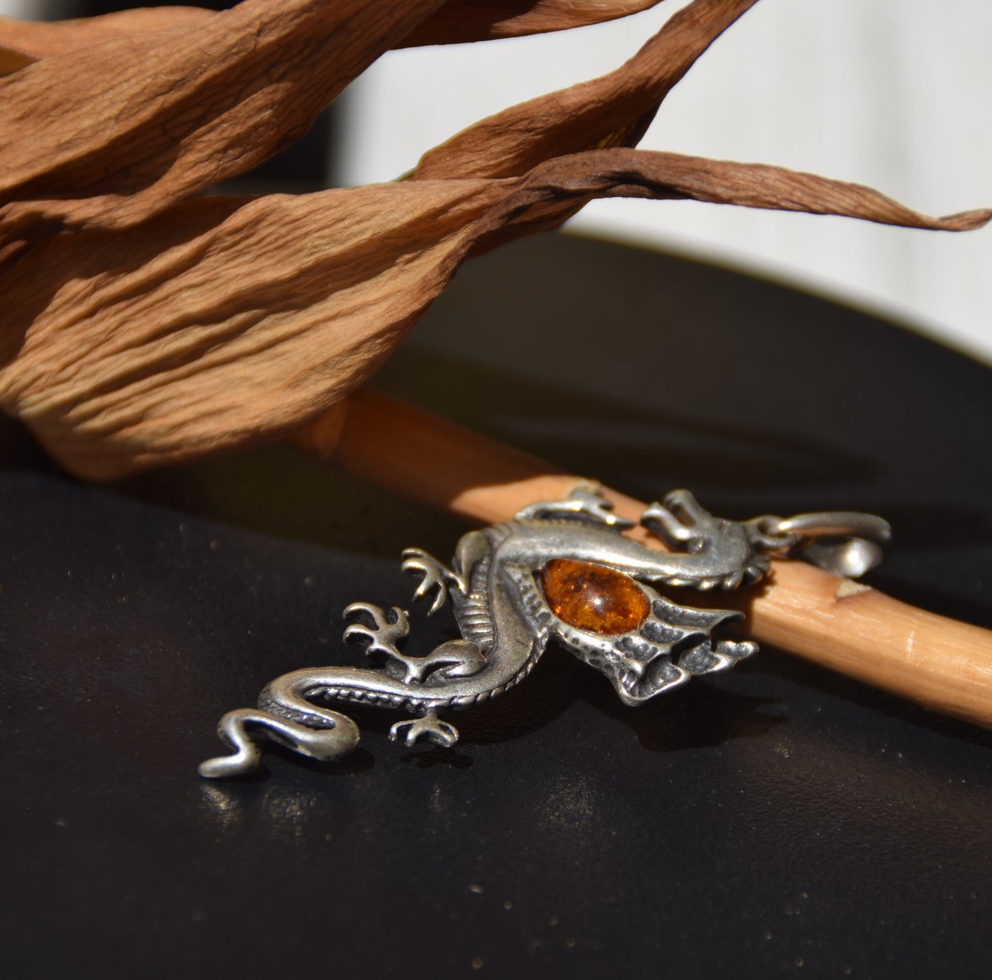 Large, realistic Chinese dragon pendant in natural cognac-colored Amber and 925 Silver, MJ Baltica, BW274