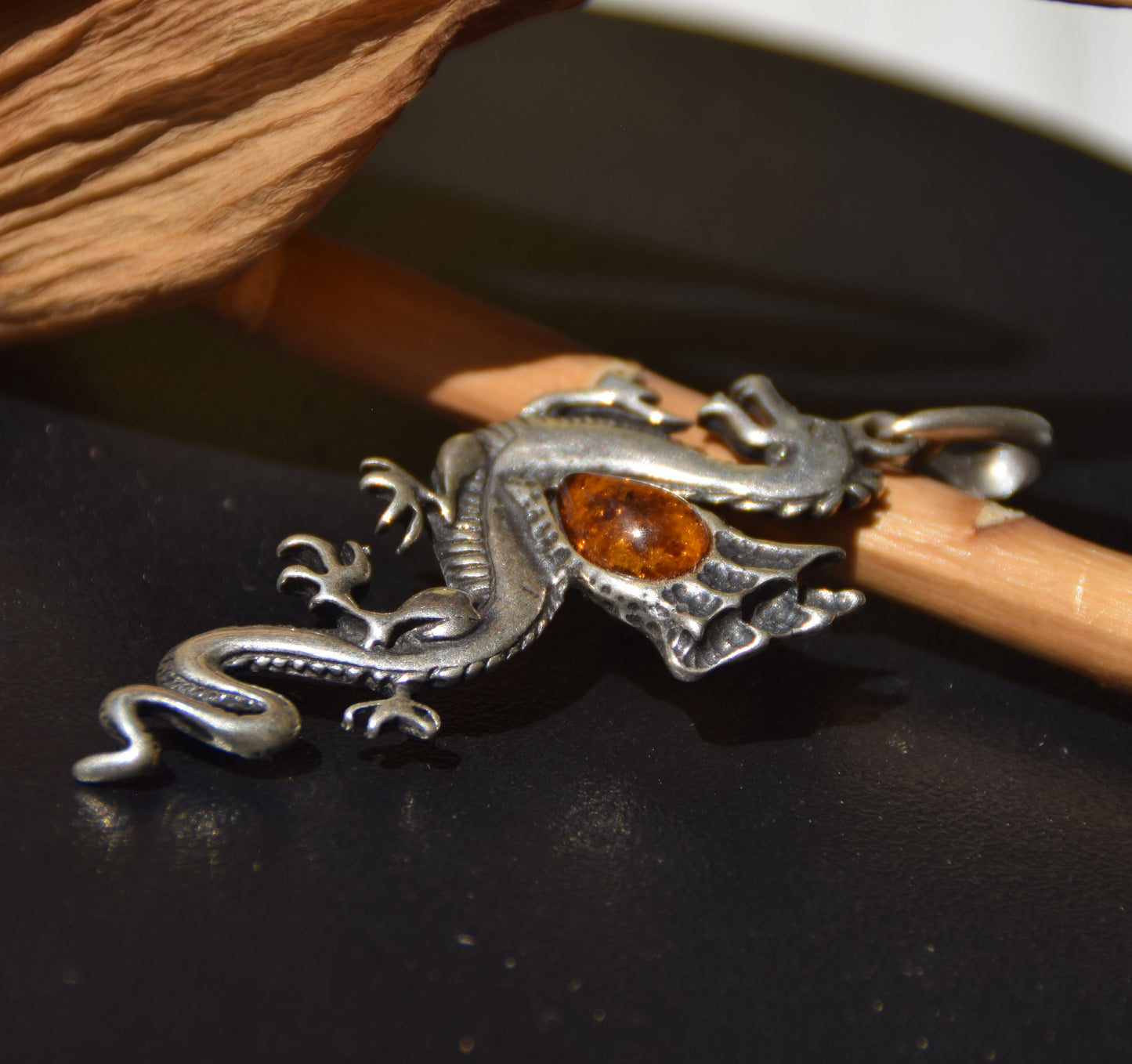 Large, realistic Chinese dragon pendant in natural cognac-colored Amber and 925 Silver, MJ Baltica, BW274